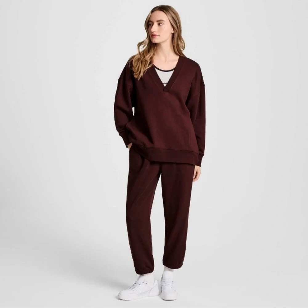Champion Women’s Long Sleeve V-Neck French Terry Pullover